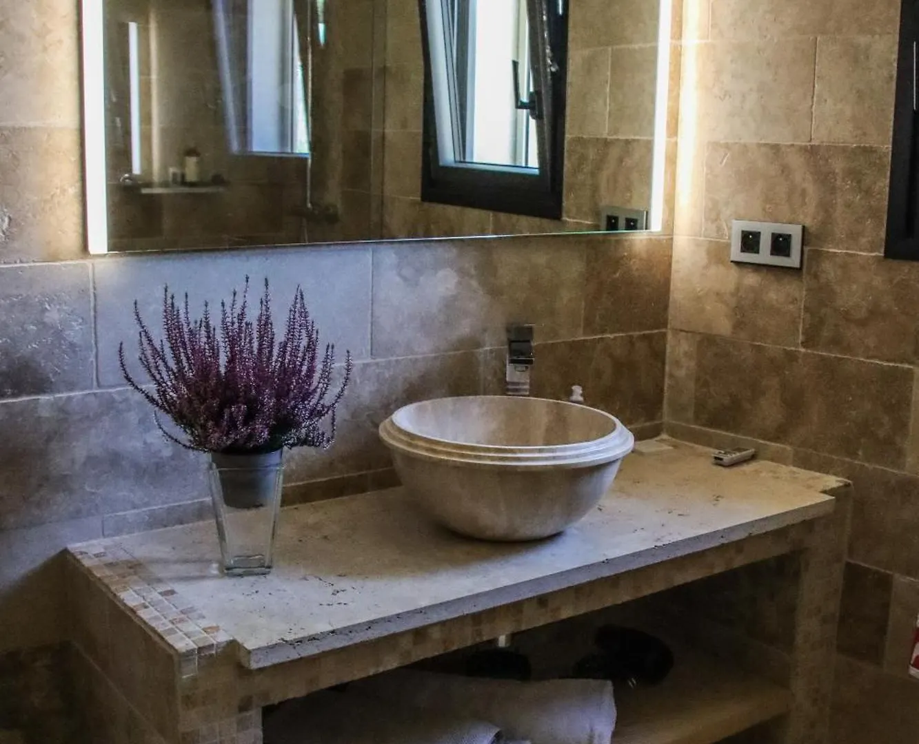 Villa Des Anemones Le Beausset Homestay