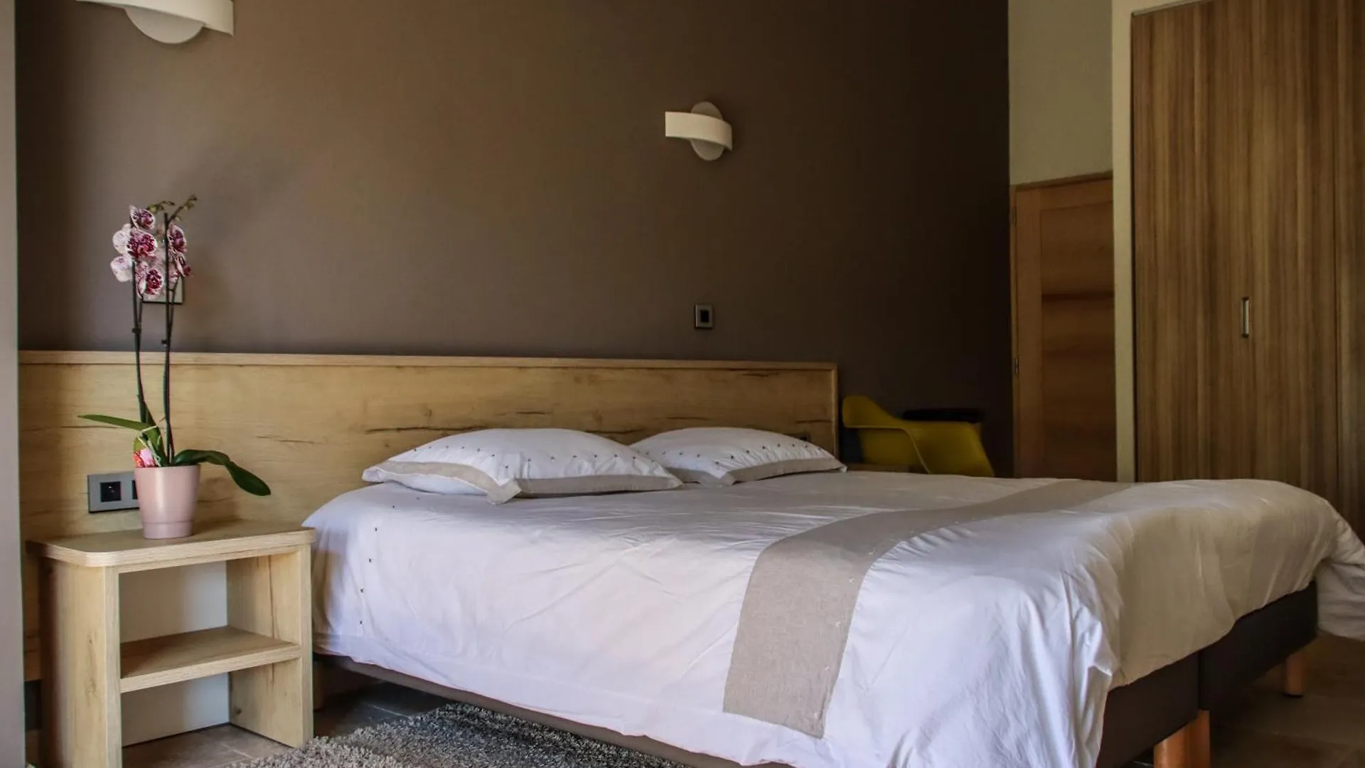 Villa Des Anemones Le Beausset Homestay