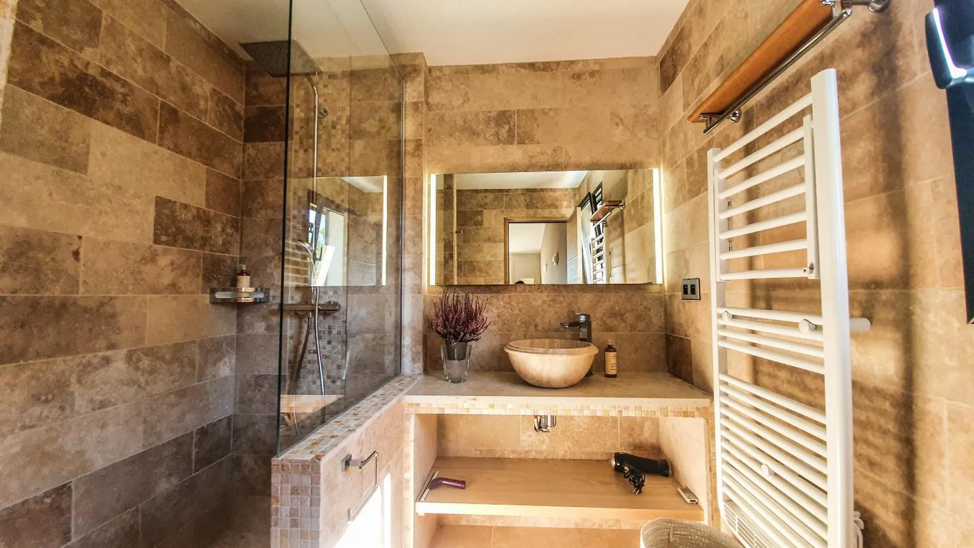 Villa Des Anemones Le Beausset Homestay