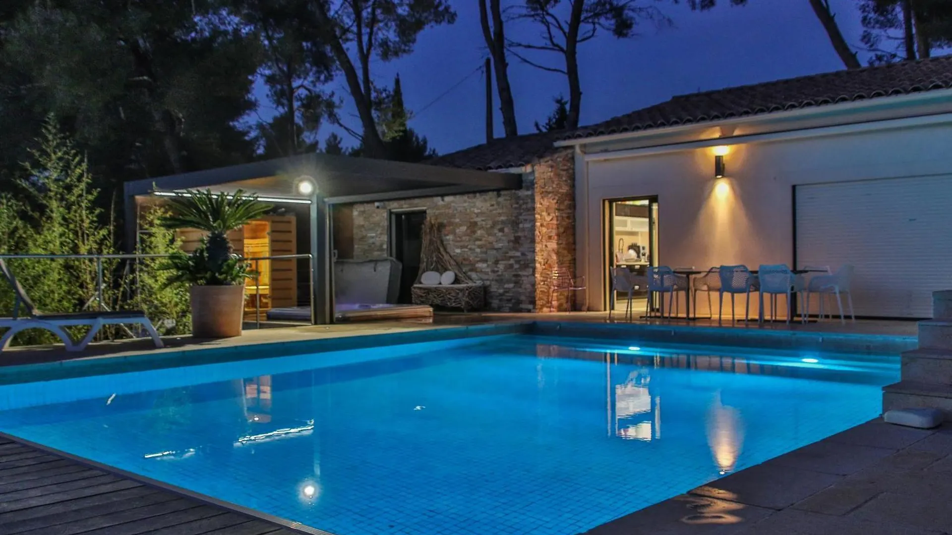 Villa Des Anemones Le Beausset 0*,