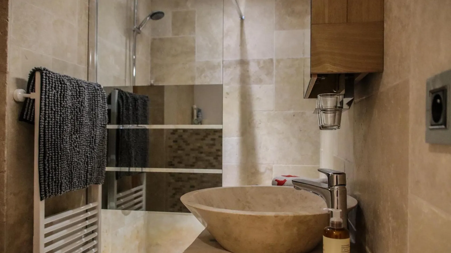 Villa Des Anemones Le Beausset Homestay
